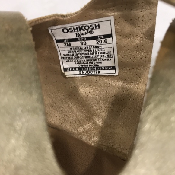 SZ 2 m OSH KOSH GOLDEN SANDLES. VELCRO GET ON/OFF. Good condition - Picture 3 of 7